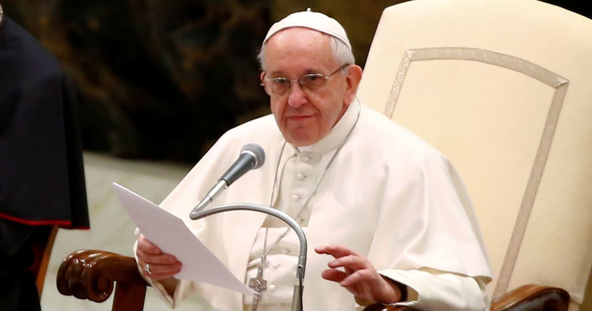 2017-й рік зіпсували війни, брехня і несправедливість, – Папа Римський
