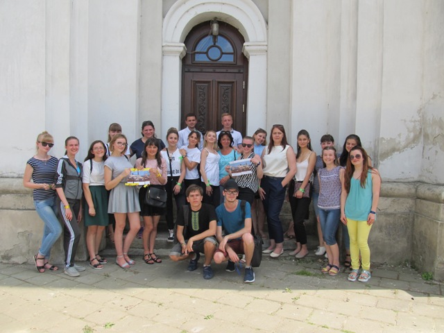 Студенти-музейники провели екскурсію-квест заповідником «Старий Луцьк». ФОТО