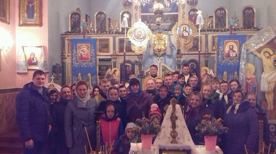 Ще одне волинське село, де прихожани заявляють, що священик вкрав антимінс, увійшло до ПЦУ