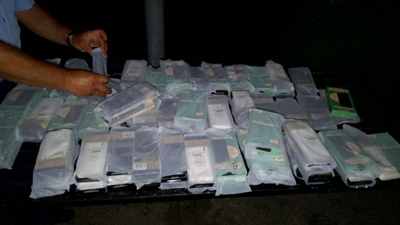 Через пункт пропуску на Волині намагалися завезти електронні пристрої на суму понад 35 тисяч гривень