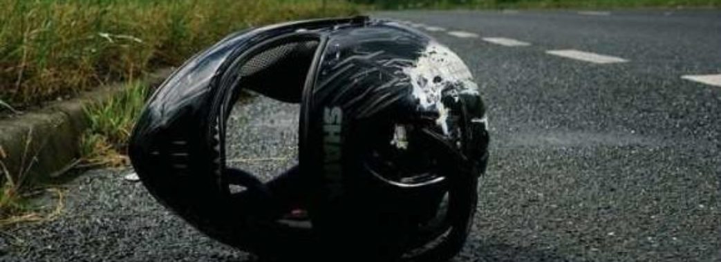 На Волині водій впав з мотоцикла і травмувався