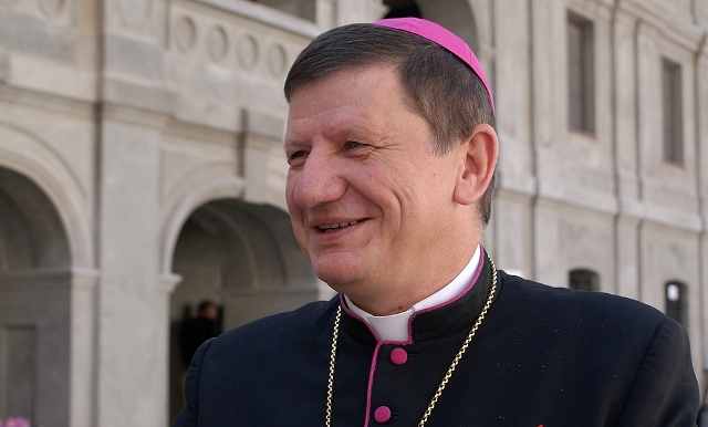 Пасхальне привітання Єпископа Віталія Скомаровського