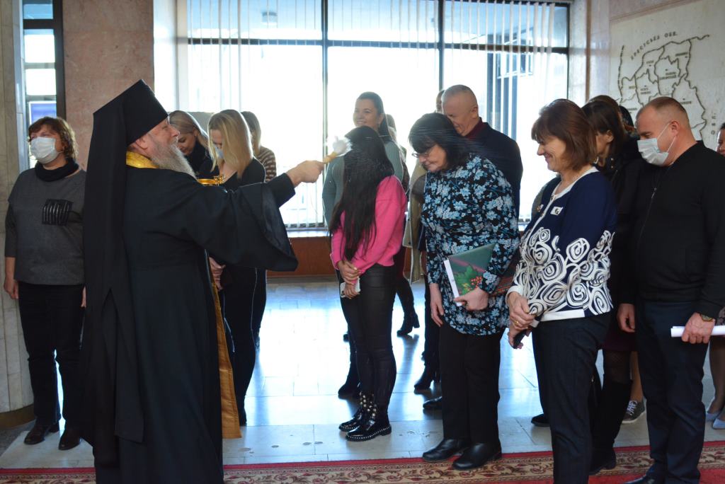 Будівлю Волиньради освятили представники духовенства УПЦ МП