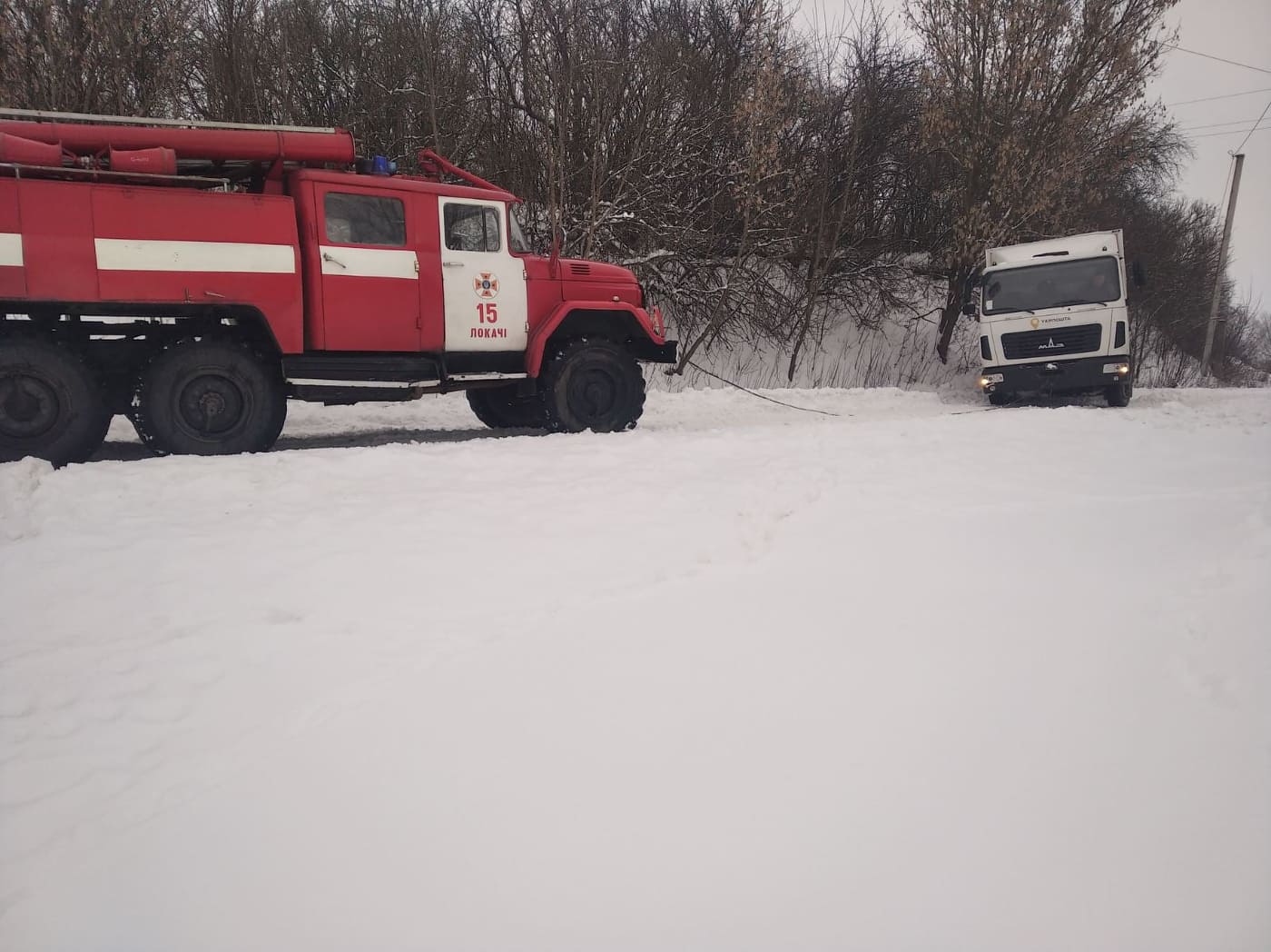 На Волині за минулу добу рятувальники визволили зі снігових пасток 16 автомобілів