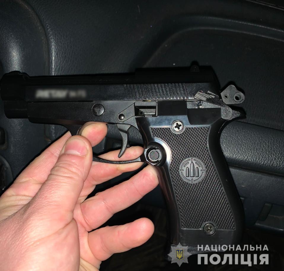 У Нововолинську поліція розслідує факт погрози вбивством