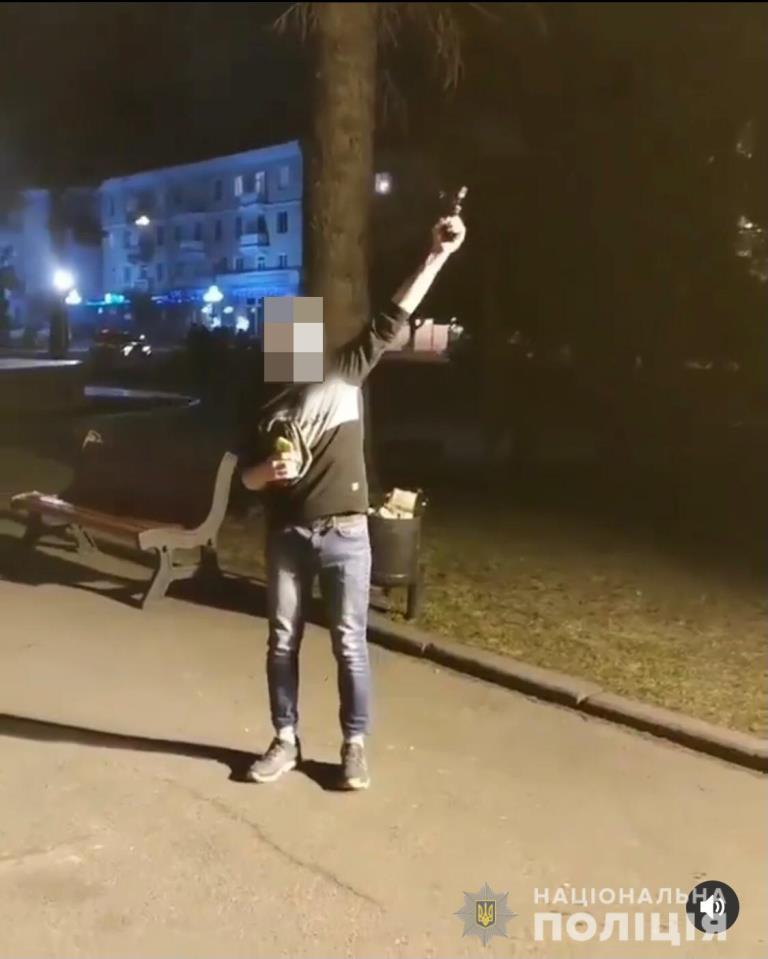 Молодиків, які вчинили хуліганство в центрі Луцька, поліція встановила буквально за дві години