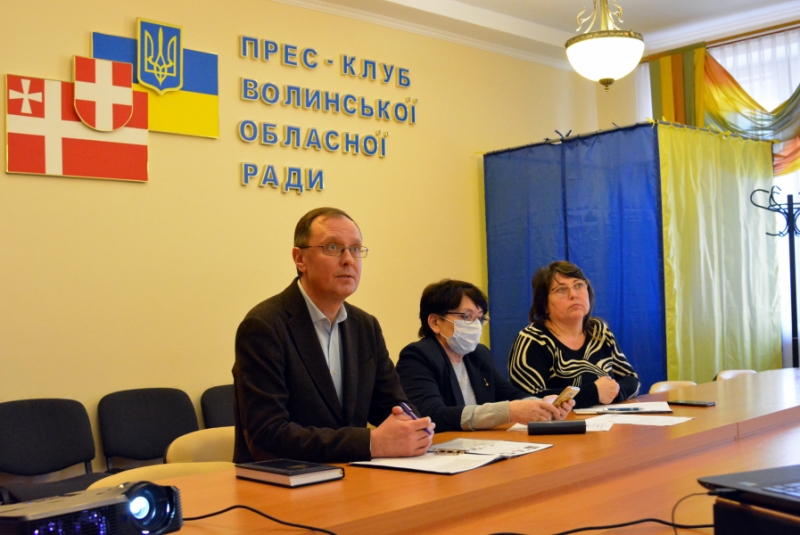 Майже півмільйона гривень спрямують на харчування волинських медиків, які стоять на передовій у боротьбі з пандемією