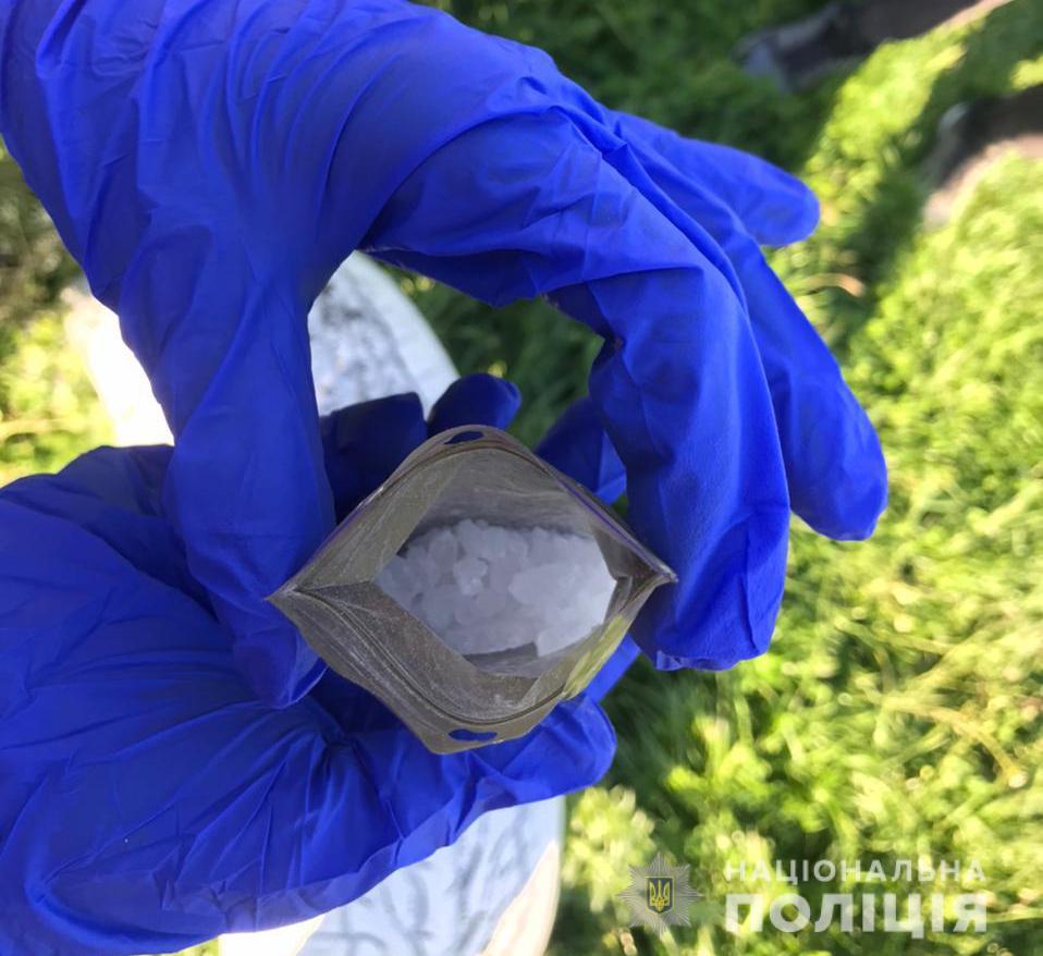 У Луцькому районі викрили закладчика наркотиків