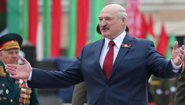 Лукашенко доручив закрити «кожний метр кордону» Білорусі
