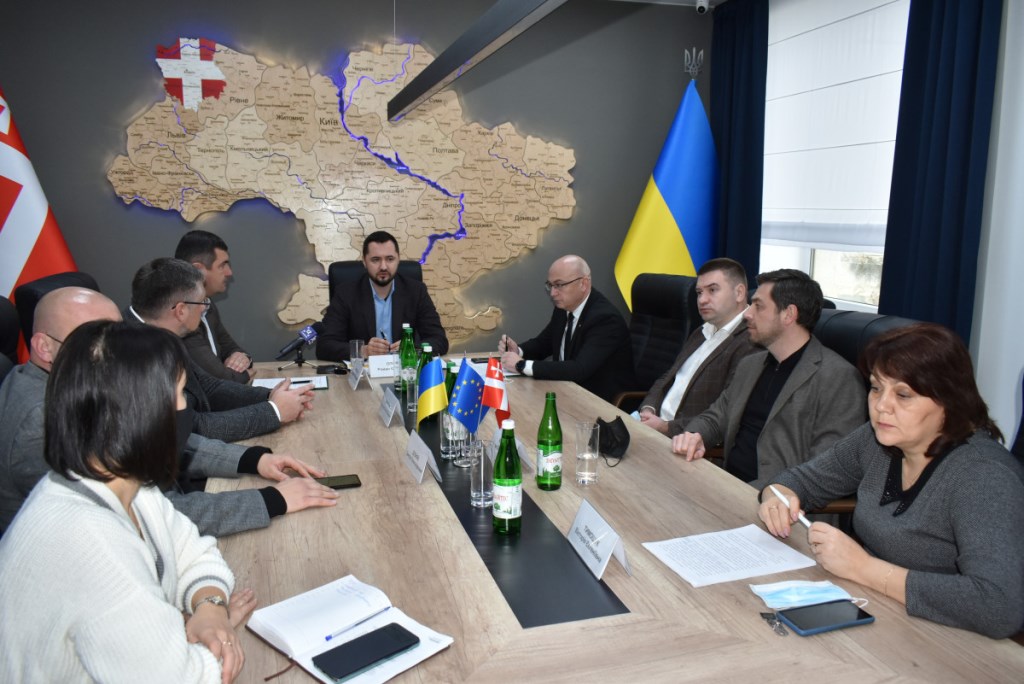 Керівництво Волиньради та ОДА підписало Меморандум про співпрацю із Державною службою геології та надр України