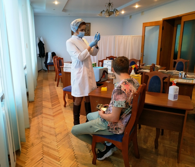 На Камінь-Каширщині тривають перевірки пунктів вакцинації