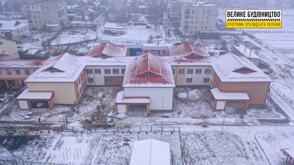 Як триває реконструкція школи у селі на Ковельщині