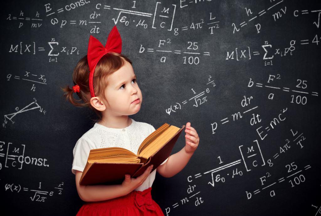Як і для чого розвивати в дитині здібності до математики: в чому користь цієї точної науки*