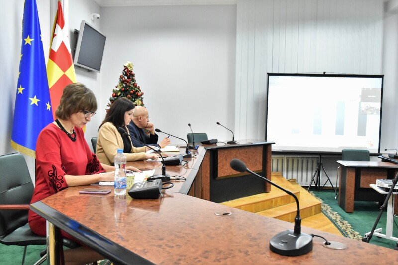 У Луцьку організували громадські слухання з обговорення проекту бюджету громади на 2022 рік