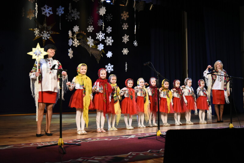 У Луцьку стартував фестиваль «Різдвяні піснеспіви»