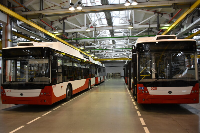 Луцьк отримав ще дев’ять нових тролейбусів
