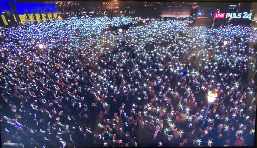 У Відні понад 100 тисяч людей зібралися на концерт в підтримку України