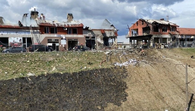 У Львові кількість загиблих унаслідок ракетного обстрілу зросла до семи