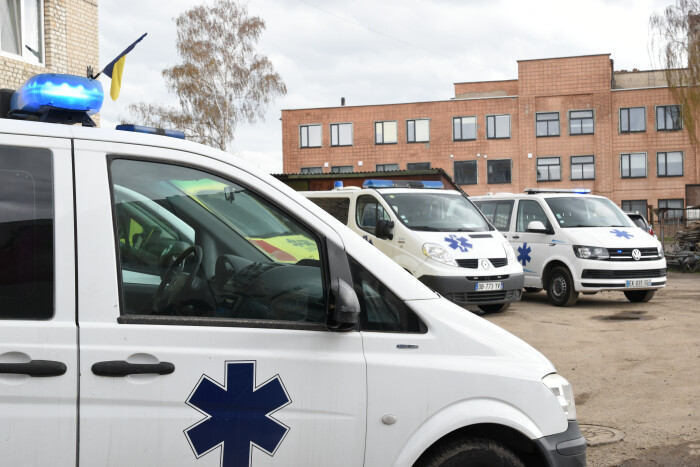 Із Луцька до Миколаївської області вирушать медичні автомобілі, укомплектовані медикаментами та гуманітарною допомогою