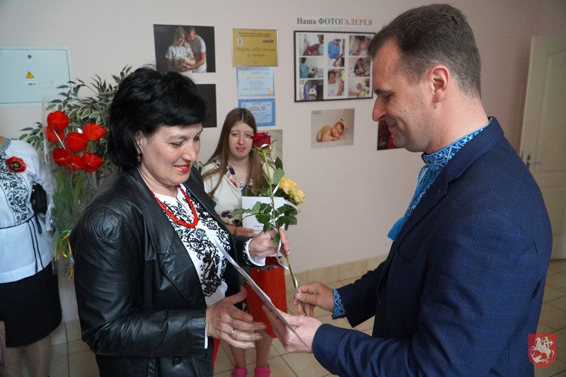 У Володимир-Волинській громаді вшанували багатодітних матерів та мам-героїнь