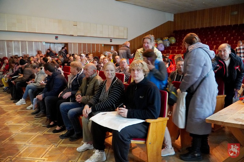 Понад 300 переселенців у Володимирі звернулися з приводу отримання виплат від французької гуманітарної організації