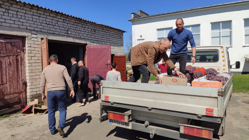 Громада на Волині відправила гуманітарну допомогу на Одещину