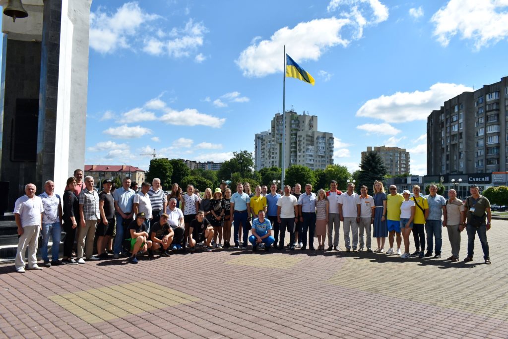 На Волині підняли прапор Національного Олімпійського комітету України