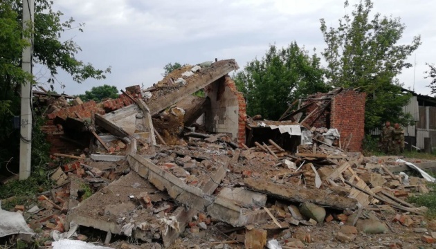 росія вдарила ракетами по Покровській громаді на Донеччині, є вбиті та поранені