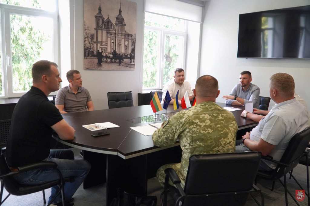 У Володимирі обговорили можливість виділення коштів на захисні споруди українсько-білоруського кордону