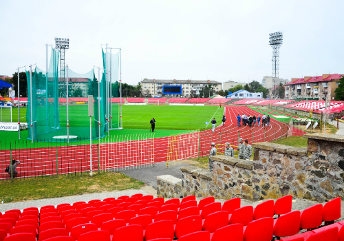 Депутати Луцькради погодилися прийняти стадіон «Авангард» з комплексом споруд у власність міської громади