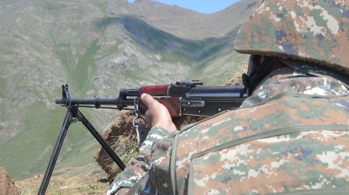 Азербайджан заявив про режим припинення вогню з Вірменією