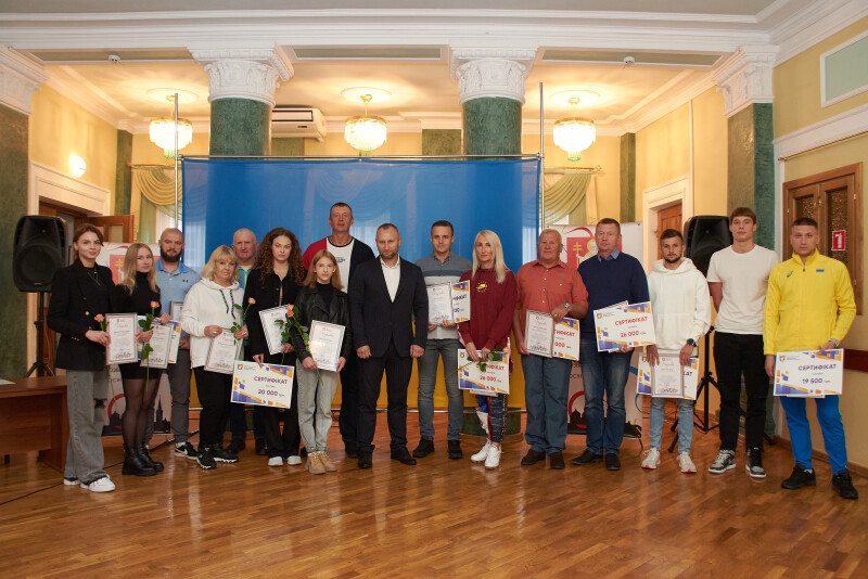 У Луцьку привітали спортсменів та тренерів громади з нагоди Дня фізичної культури та спорту України