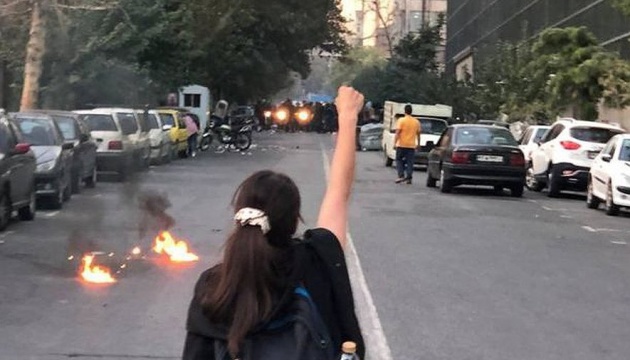 За час протестів в Ірані загинули вже 185 людей, з них – 19 дітей