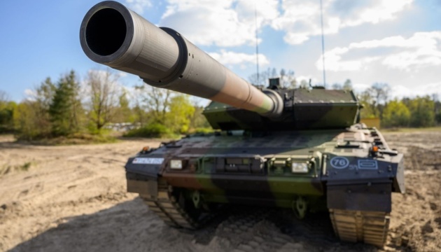 Іспанія передасть Україні танки «Leopard» уже навесні