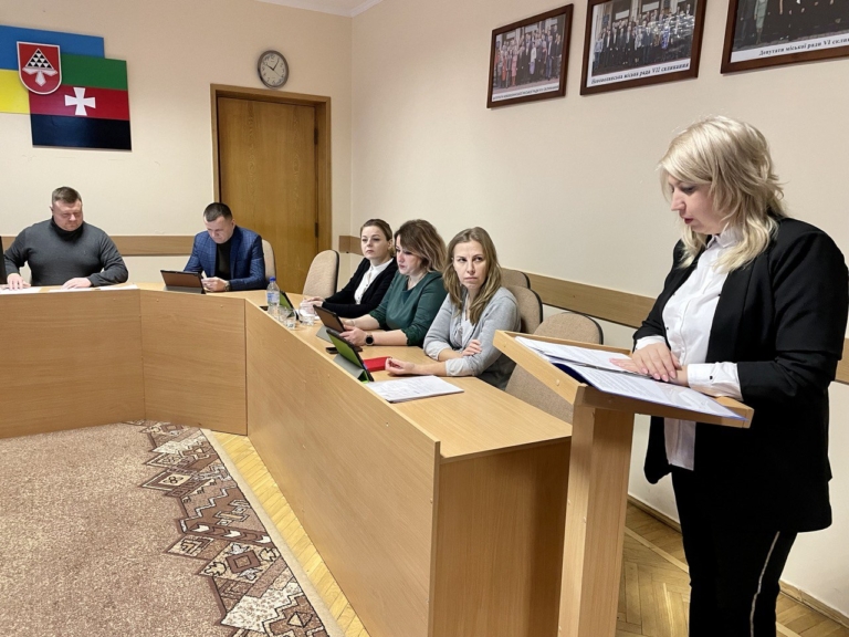 У Нововолинську внесли зміни до складу постійних комісій виконкому