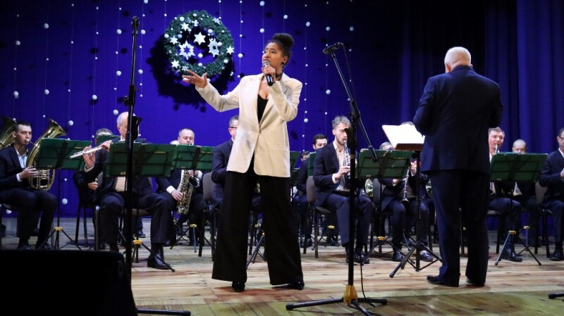 У Луцьку організували благодійний концерт духового оркестру Палацу культури