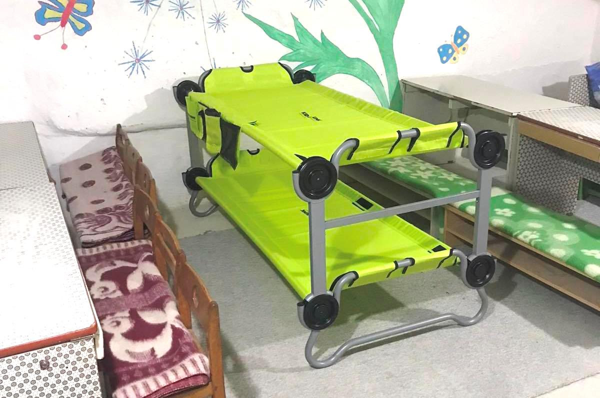 Ковельські дитсадки отримали для укриттів ліжка-трансформери