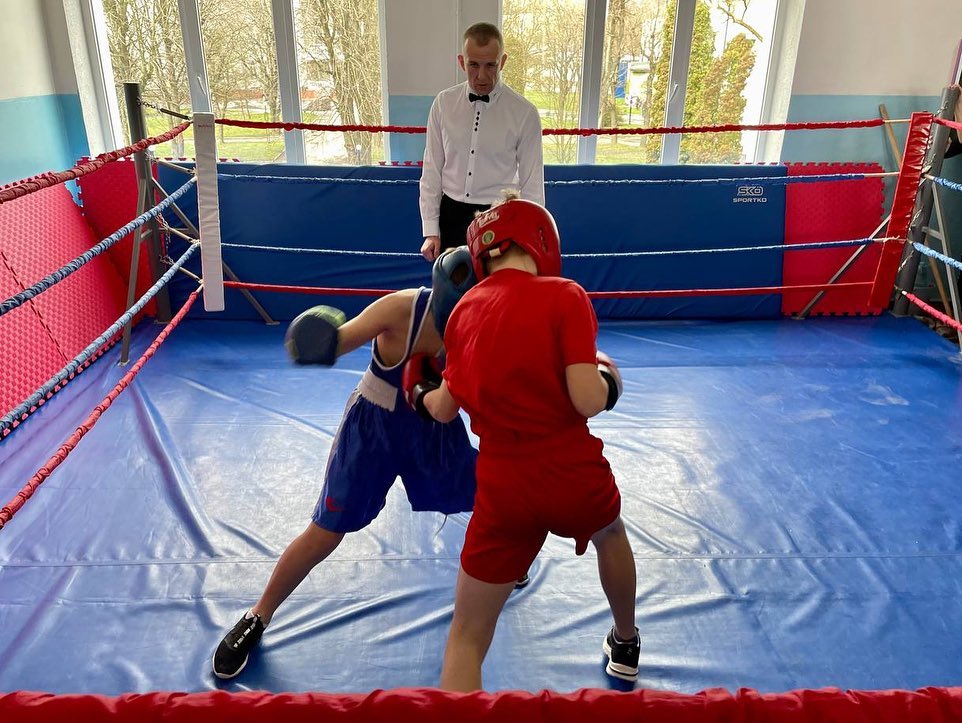 У Нововолинську змагалися юні боксери