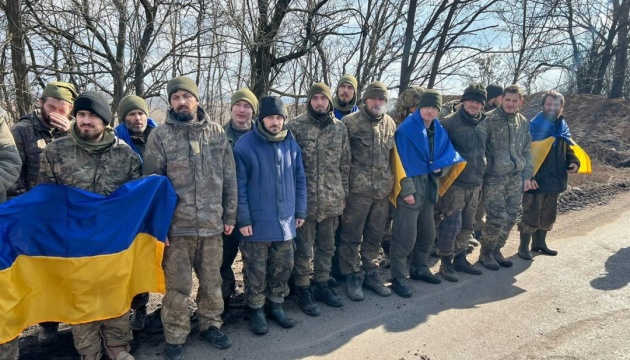 Україна визволила з російського полону ще 130 військових