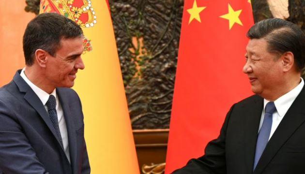 Прем’єр Іспанії прибув до КНР – переконуватиме Сі Цзіньпіна підтримати мир на умовах України
