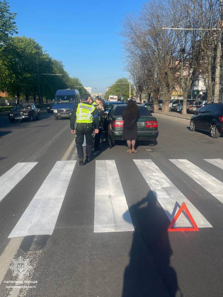 Недотримання безпечної дистанції: у Луцьку трапилася ДТП на вулиці Рівненській