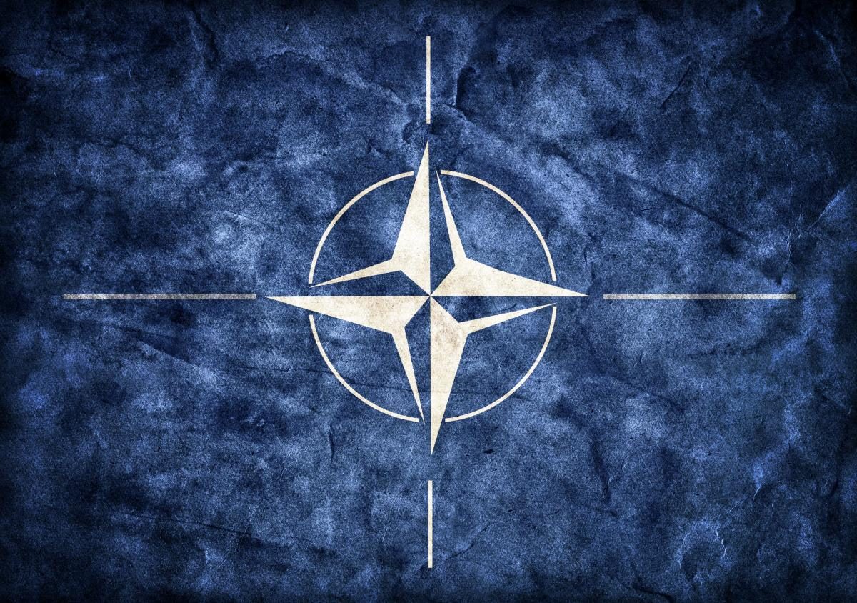 Міністри країн НАТО обговорять з найбільшими оборонними компаніями нарощування виробництва