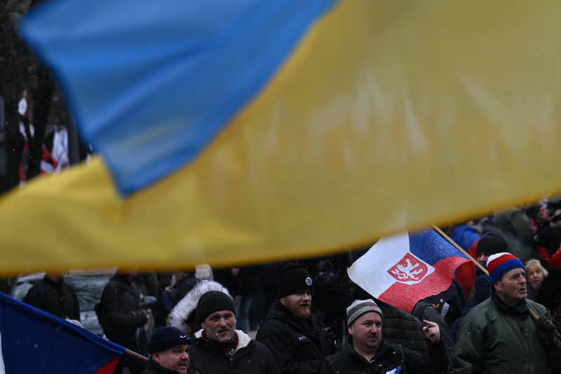 У Чехії чоловік дістав умовний строк за заклик зірвати український прапор з Національного музею