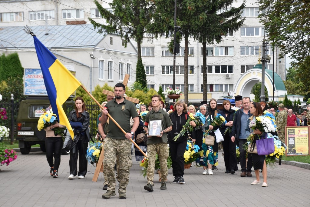 У Луцьку попрощалися із загиблим на Харківщині військовим