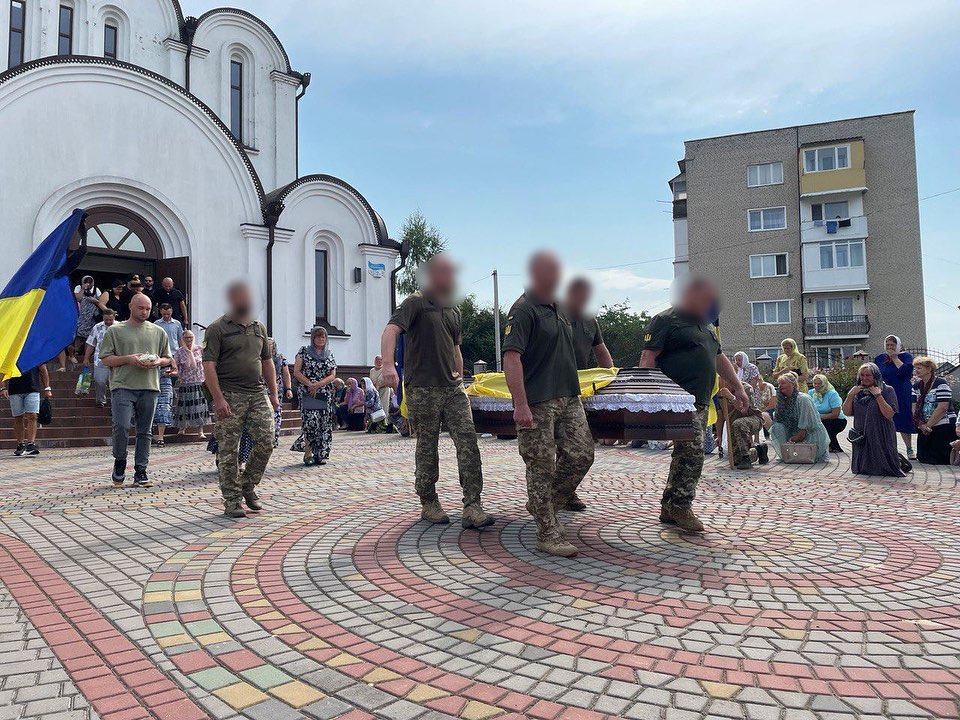 У Нововолинську попрощалися із загиблим військовим Сергієм Степанкевичем