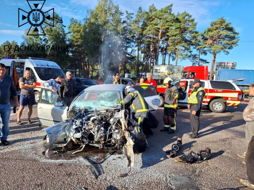 У ДТП на Волині загинув водій легкового авто