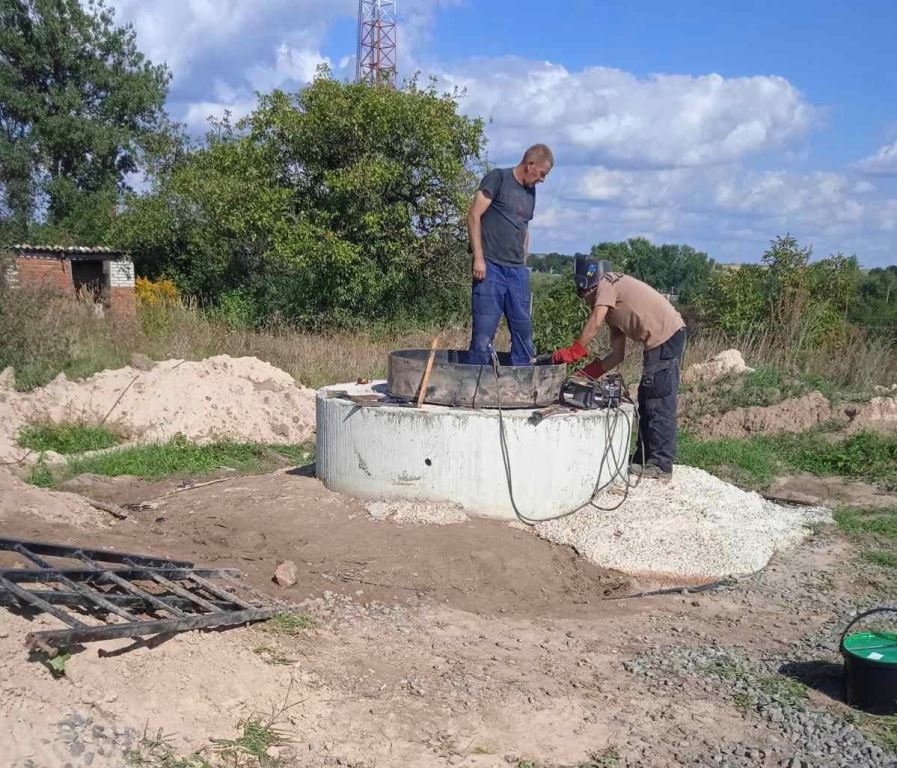 Завершують роботи з прокладання водопроводу у селі Володимирської громади