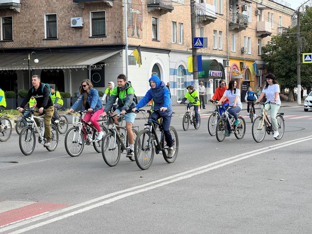 Понад 250 велолюбителів долучилися до велопробігу в Нововолинську