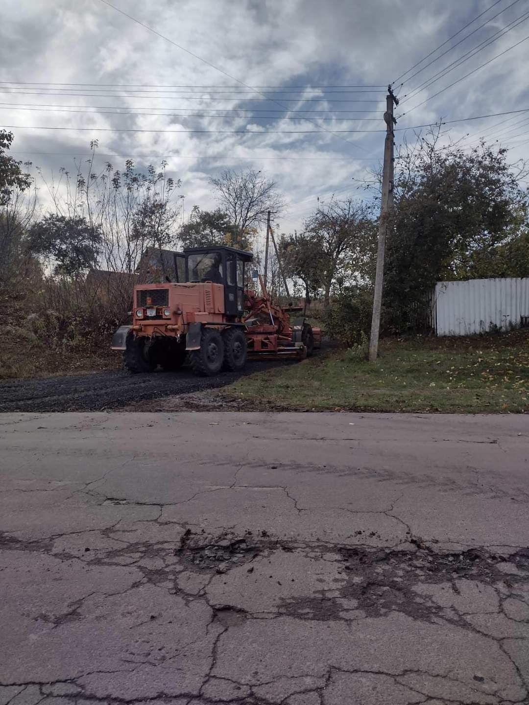 В Олицькій громаді продовжують ремонтувати дороги