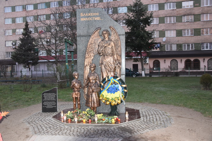 У Луцьку вшанують пам’ять жертв Голодоморів в Україні